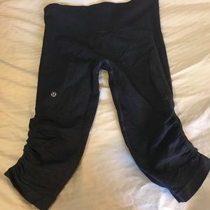 Lululemon crops